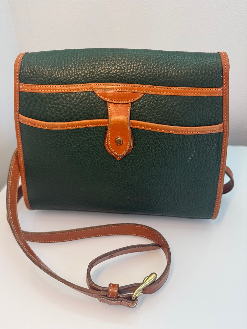 Vintage Dooney & Bourke Essex - Green Pebbled Leather Crossbody with Brown Trim - Picture 7 of 13